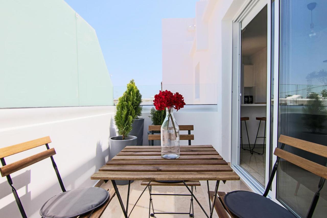 Апартаменты Phaedrus Living: Seaside Luxury Flat Lighthouse 62 Пафос Экстерьер фото
